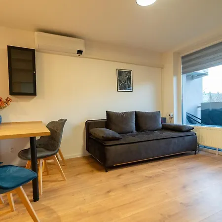 Ar Rezidencia Bellova * كَشّا